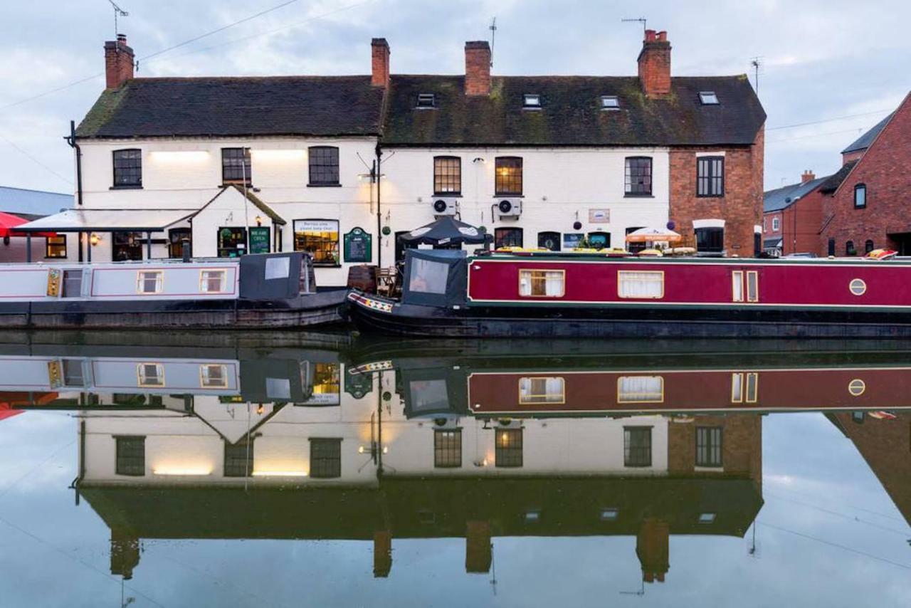 وارويك Fergies Canal Side Cottage المظهر الخارجي الصورة